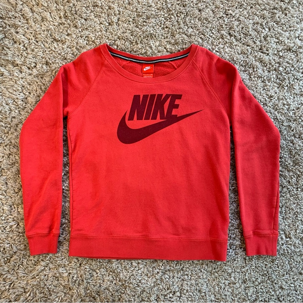 Nike Red Crewneck Sweatshirt Women’s Size Small